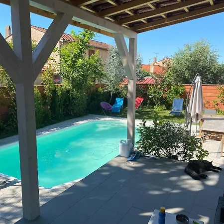 In Guest - Luxury Guest Room, Private Entrance, Shower Room, Wc, Terrace, Private Guest house Cugnaux