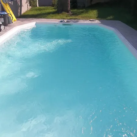 In Guest - Luxury Guest Room, Private Entrance, Shower Room, Wc, Terrace, Private Gæstehus