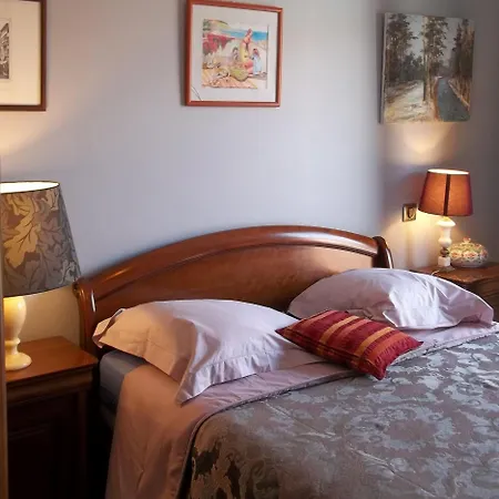 In Guest - Luxury Guest Room, Private Entrance, Shower Room, Wc, Terrace, Private Gæstehus Cugnaux